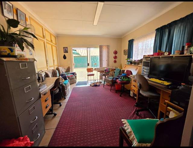 3 BEDROOM HOUSE FOR SALE IN SONLAND PARK